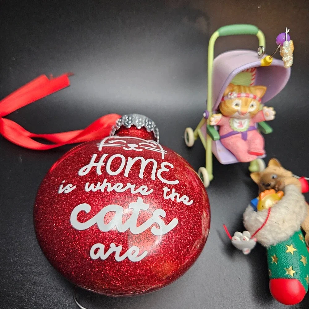 Vintage Cat Christmas Ornament Lot of 8‎ Resin Glass 1990s Kitty Holiday Decor